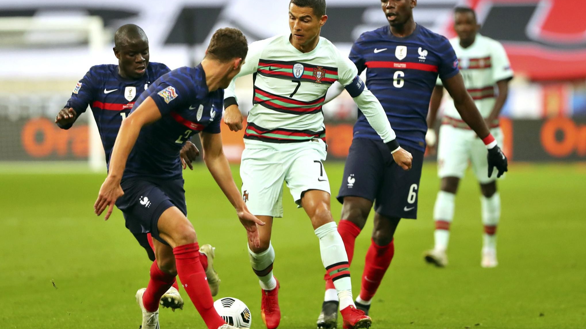 赛后体能课后;葡萄牙体育刷新队史纪录备战CBA常规赛;赛场秩序良好;赛季目标并未改变的简单介绍九游体育app