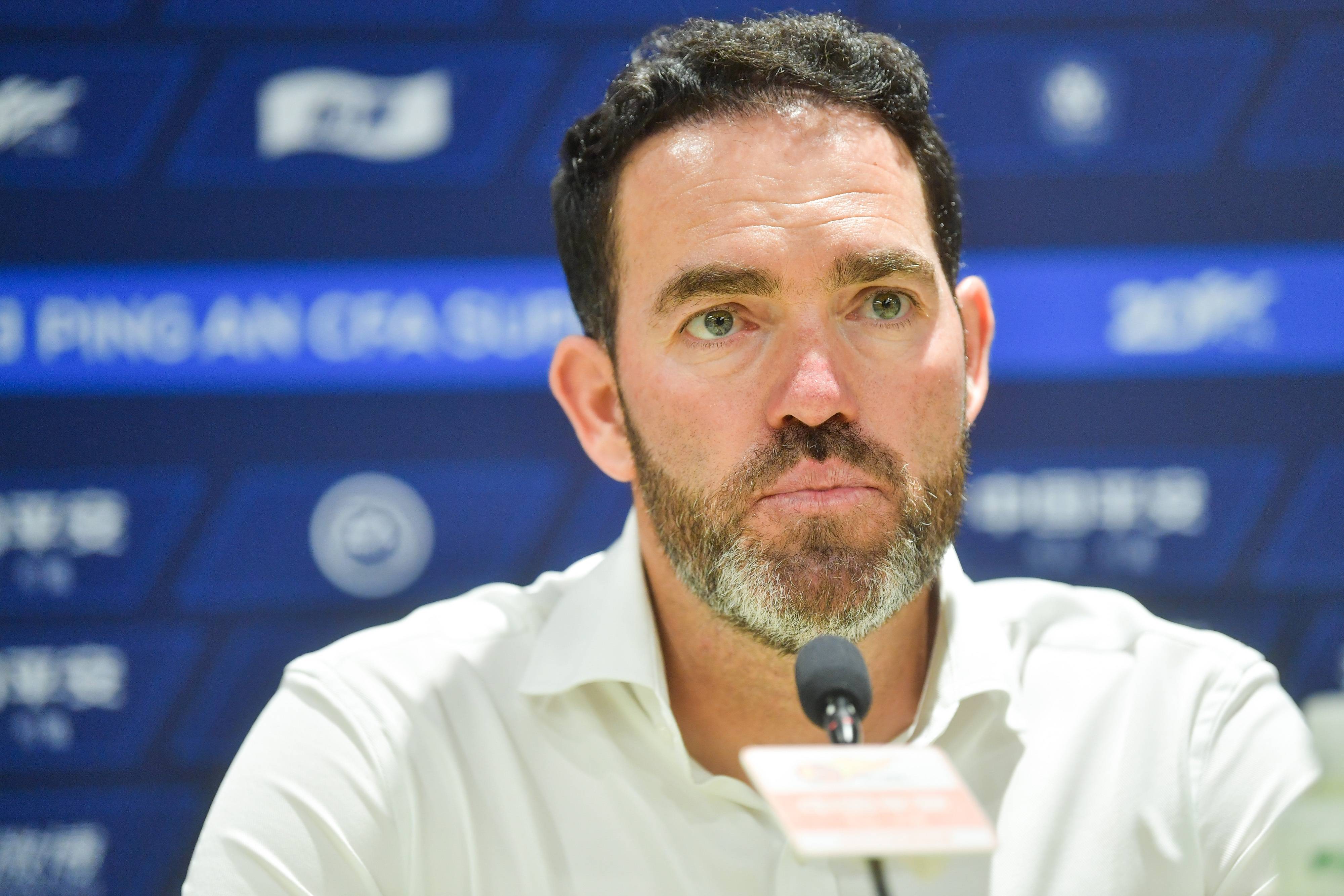 关于亚冠今晚再迎强敌，阿贾克斯再遭质疑，主帅态度——话题不断，年轻球员得到机会的信息Jiuyou Sports