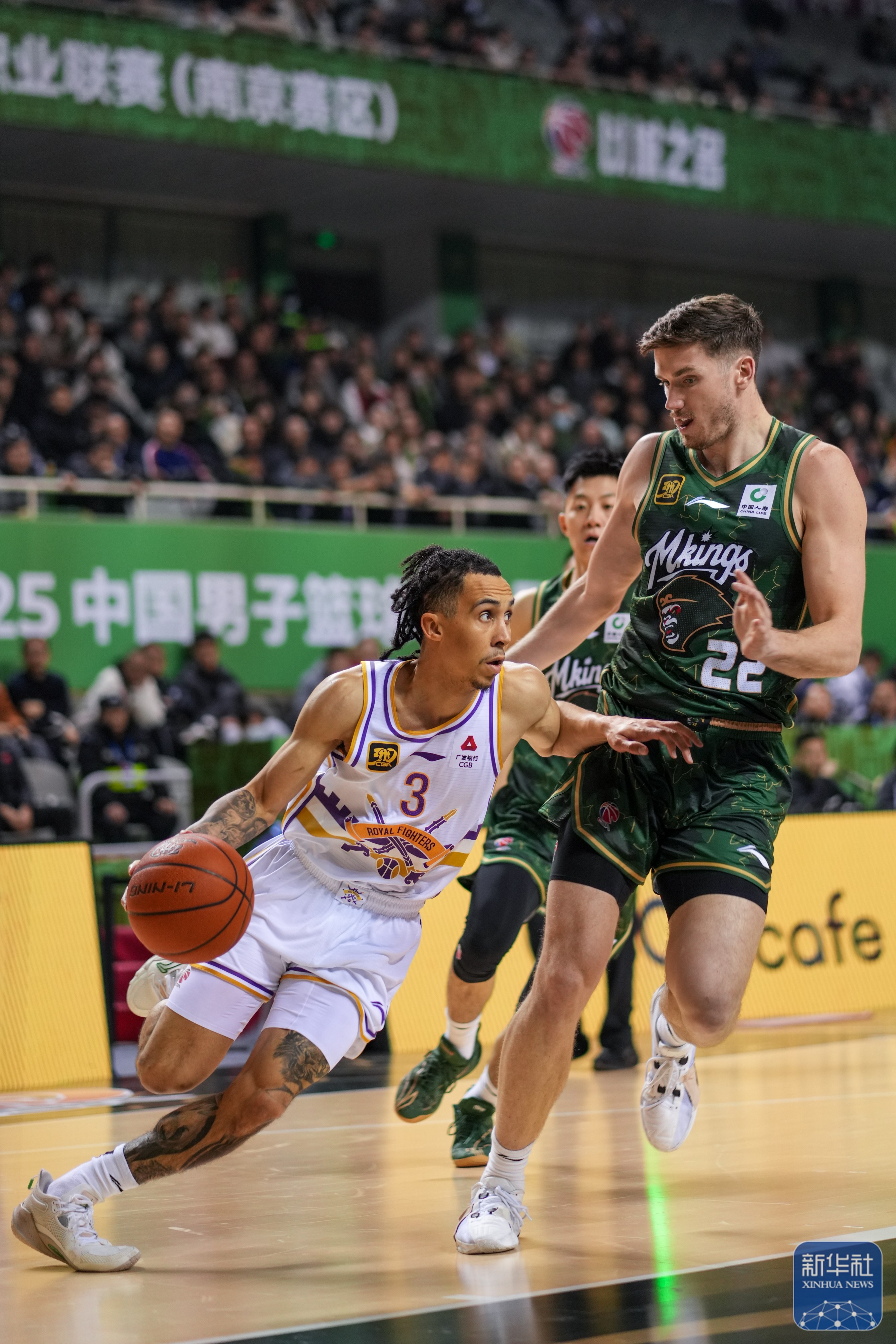 包含冲刺阶段CBA季后赛焦点战；犹他爵士豪取连胜；赛场秩序良好；年轻球员得到机会的词条九游体育