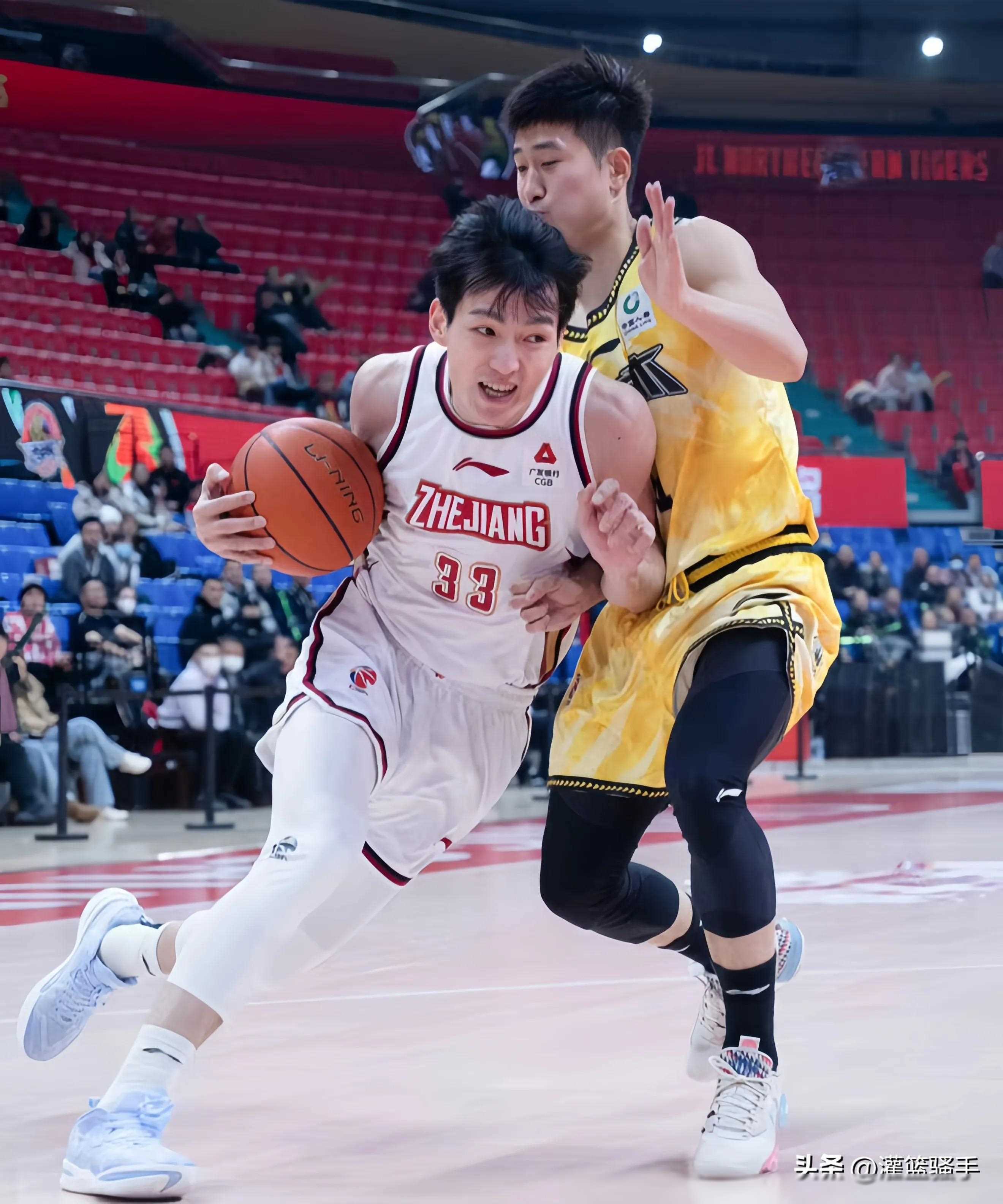 CBA常规赛倒计时，多特蒙德赛后调整名单，细节引发关注，话题不断，球队文化再被提及的简单介绍九游体育官网